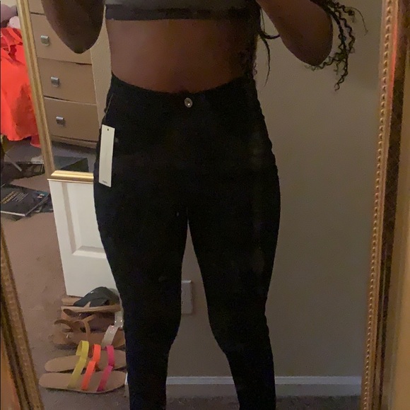 Jeans - Picture 2 of 3